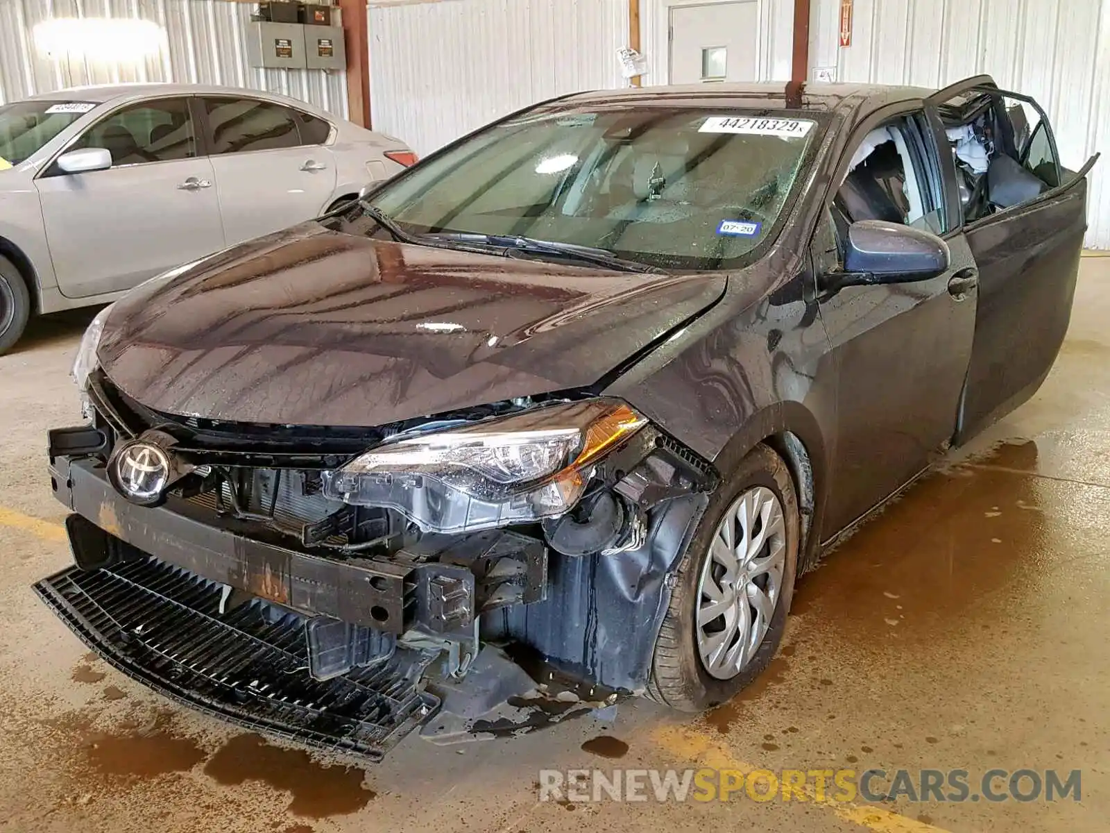 2 Photograph of a damaged car 5YFBURHE6KP878140 TOYOTA COROLLA 2019