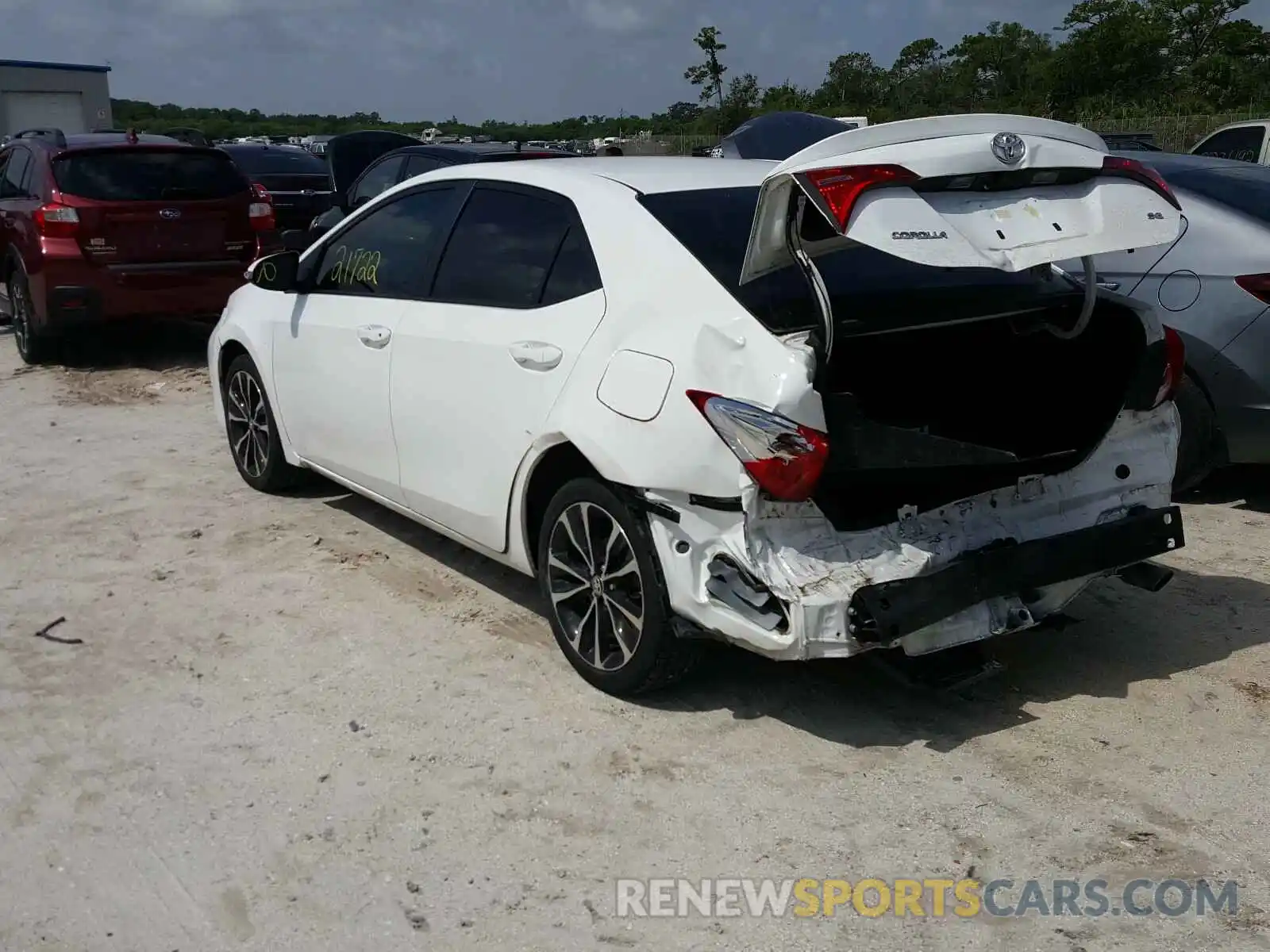 9 Photograph of a damaged car 5YFBURHE6KP878381 TOYOTA COROLLA 2019