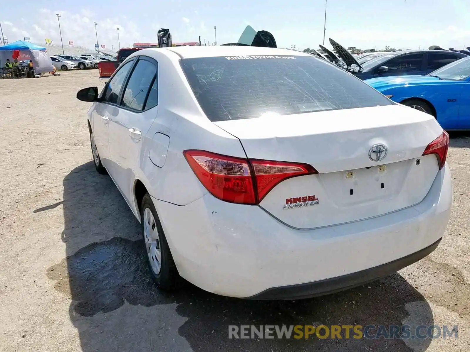 3 Photograph of a damaged car 5YFBURHE6KP879014 TOYOTA COROLLA 2019