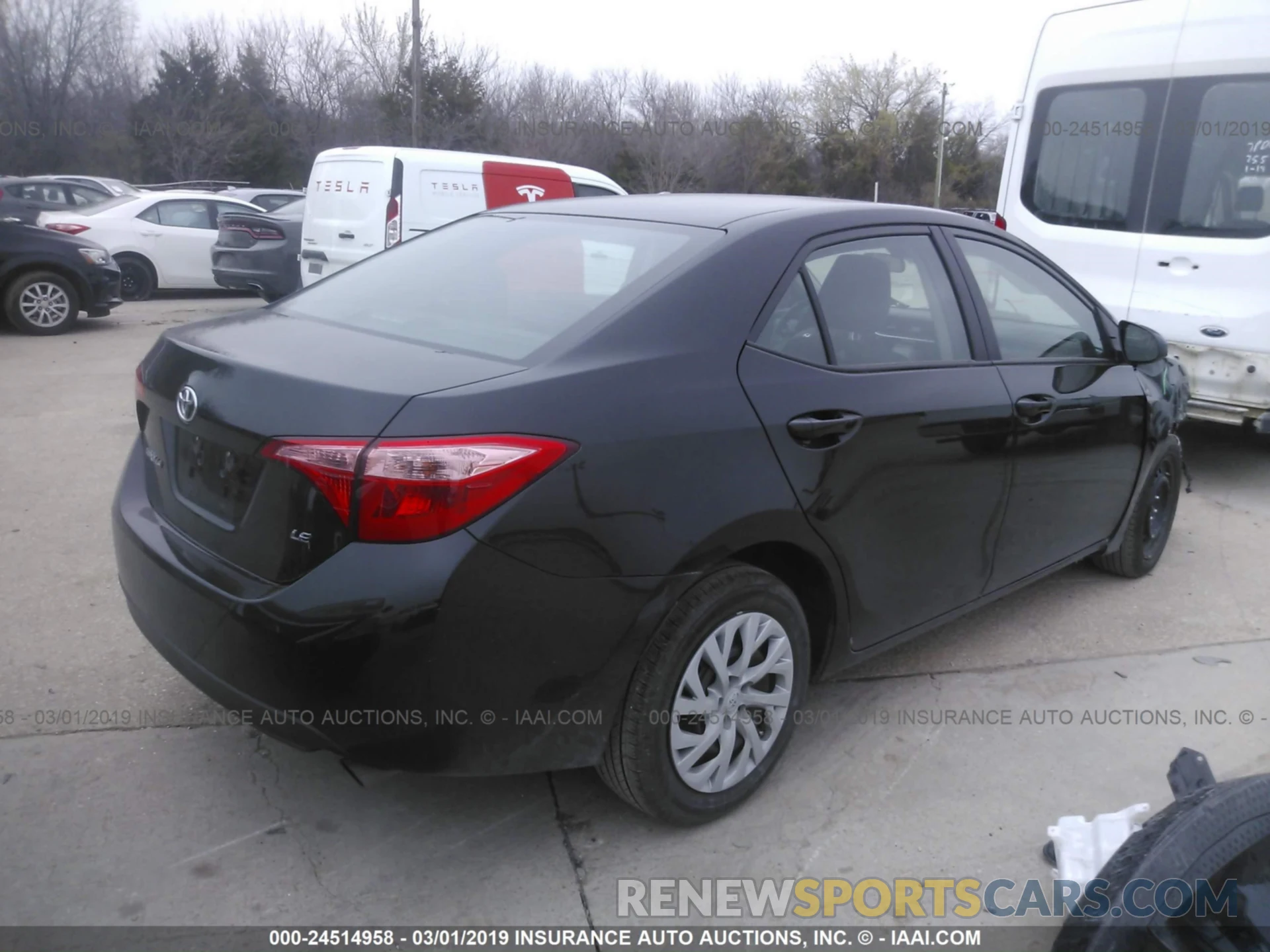 4 Photograph of a damaged car 5YFBURHE6KP880468 TOYOTA COROLLA 2019