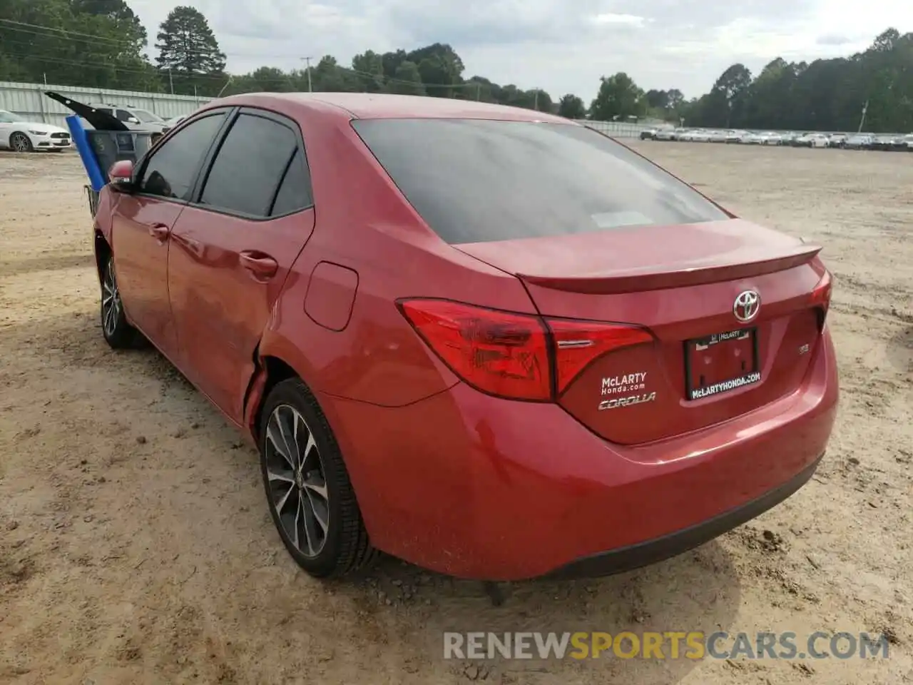 3 Photograph of a damaged car 5YFBURHE6KP881863 TOYOTA COROLLA 2019