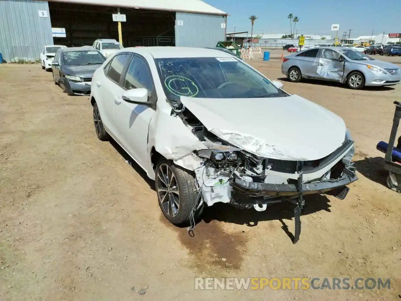 1 Photograph of a damaged car 5YFBURHE6KP882351 TOYOTA COROLLA 2019