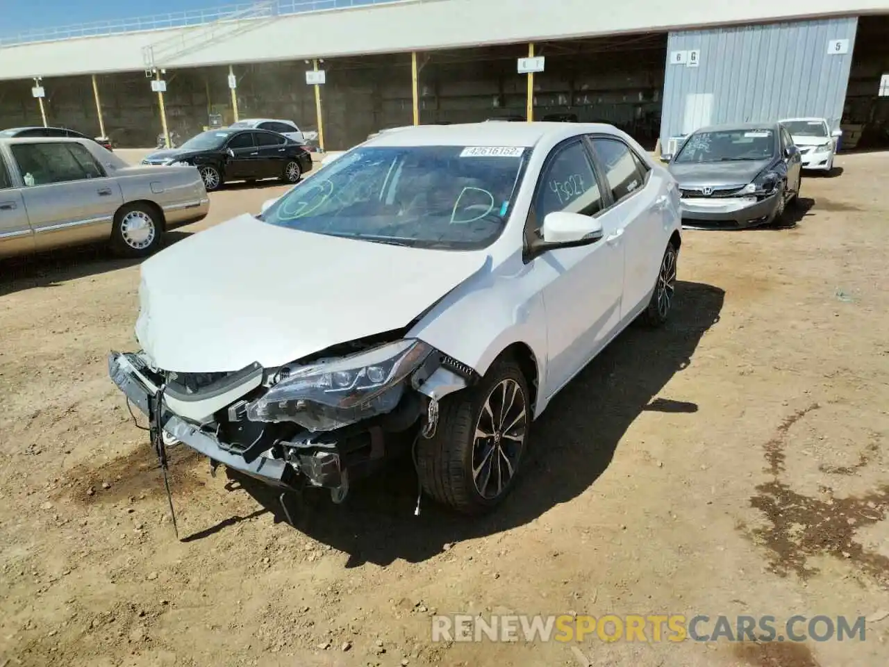 2 Photograph of a damaged car 5YFBURHE6KP882351 TOYOTA COROLLA 2019