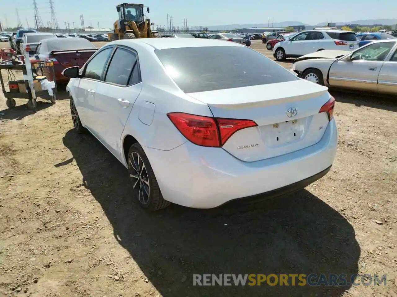 3 Photograph of a damaged car 5YFBURHE6KP882351 TOYOTA COROLLA 2019