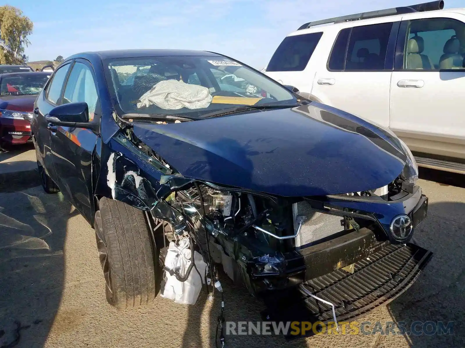 1 Photograph of a damaged car 5YFBURHE6KP882642 TOYOTA COROLLA 2019