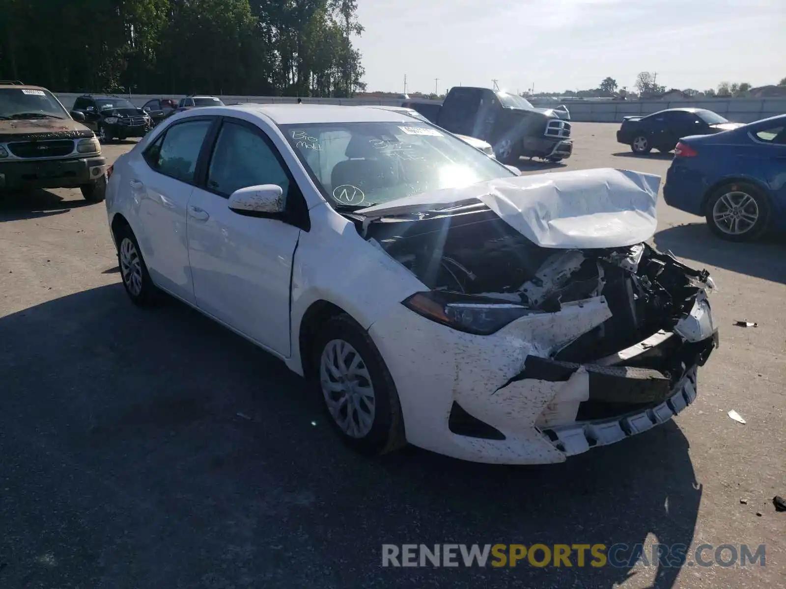 1 Photograph of a damaged car 5YFBURHE6KP882947 TOYOTA COROLLA 2019