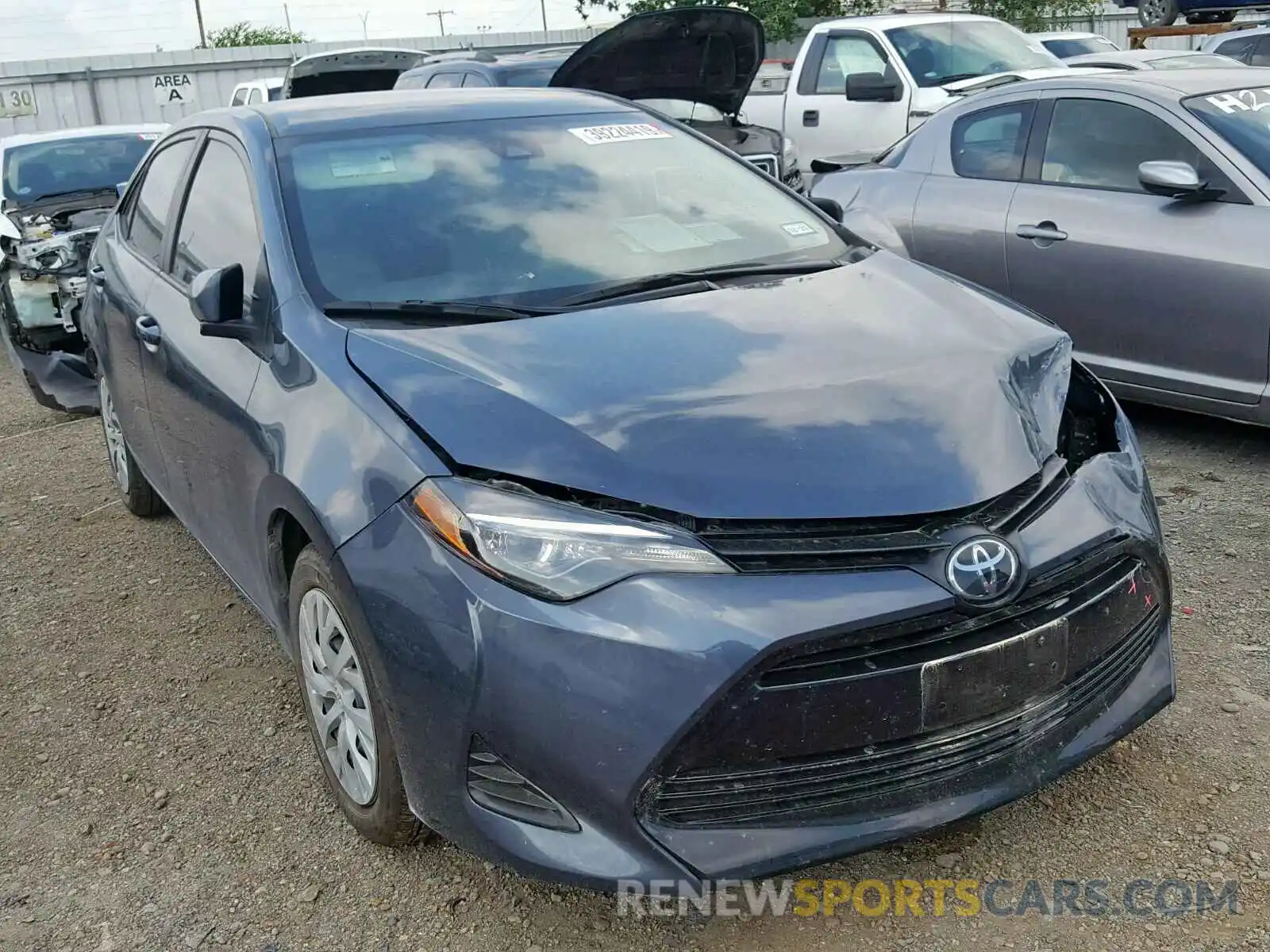 1 Photograph of a damaged car 5YFBURHE6KP883970 TOYOTA COROLLA 2019