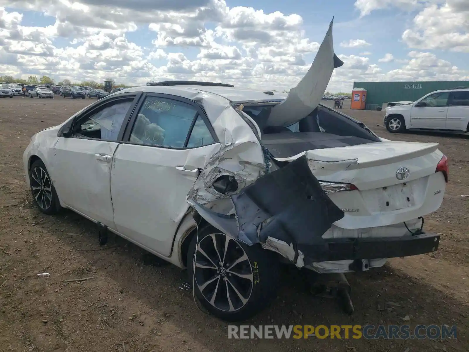 3 Photograph of a damaged car 5YFBURHE6KP884598 TOYOTA COROLLA 2019