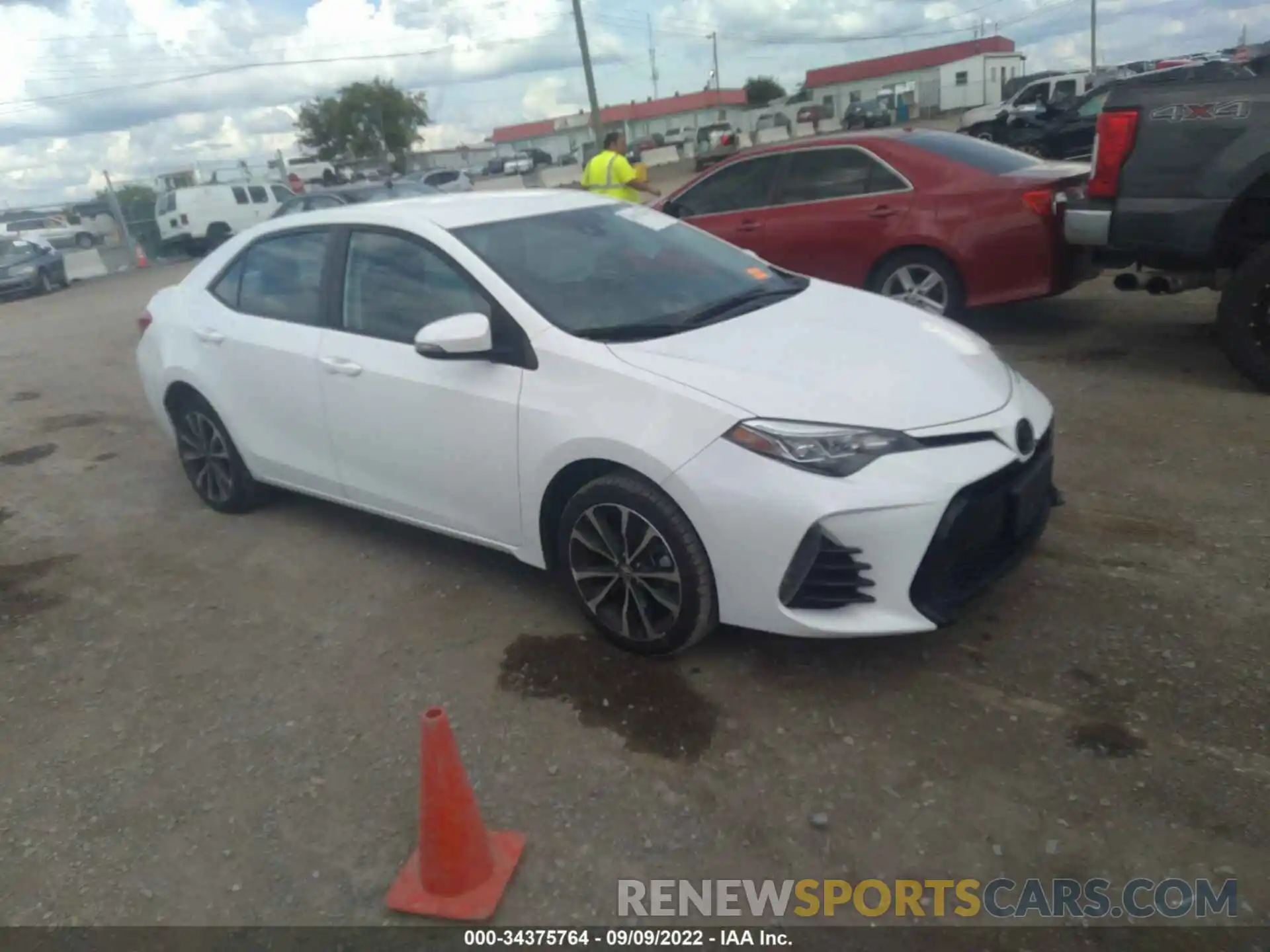 1 Photograph of a damaged car 5YFBURHE6KP884827 TOYOTA COROLLA 2019