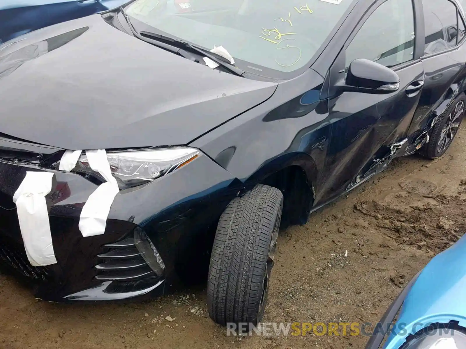 9 Photograph of a damaged car 5YFBURHE6KP884889 TOYOTA COROLLA 2019