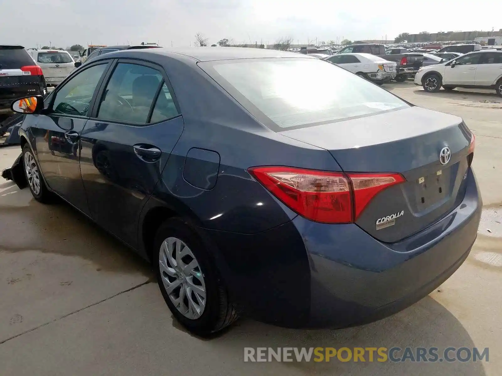 3 Photograph of a damaged car 5YFBURHE6KP885119 TOYOTA COROLLA 2019