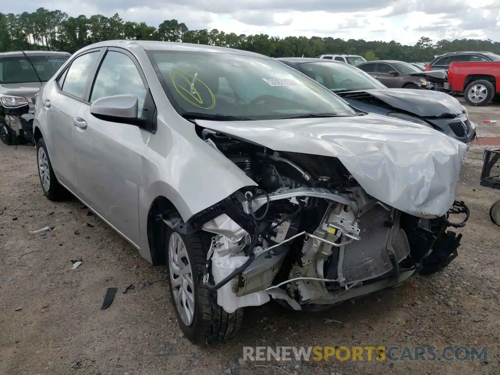 1 Photograph of a damaged car 5YFBURHE6KP885458 TOYOTA COROLLA 2019