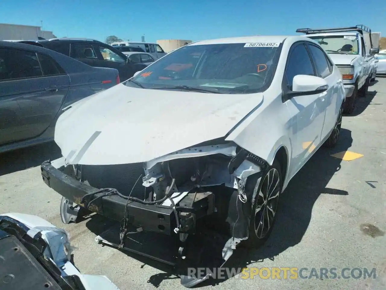 2 Photograph of a damaged car 5YFBURHE6KP885637 TOYOTA COROLLA 2019