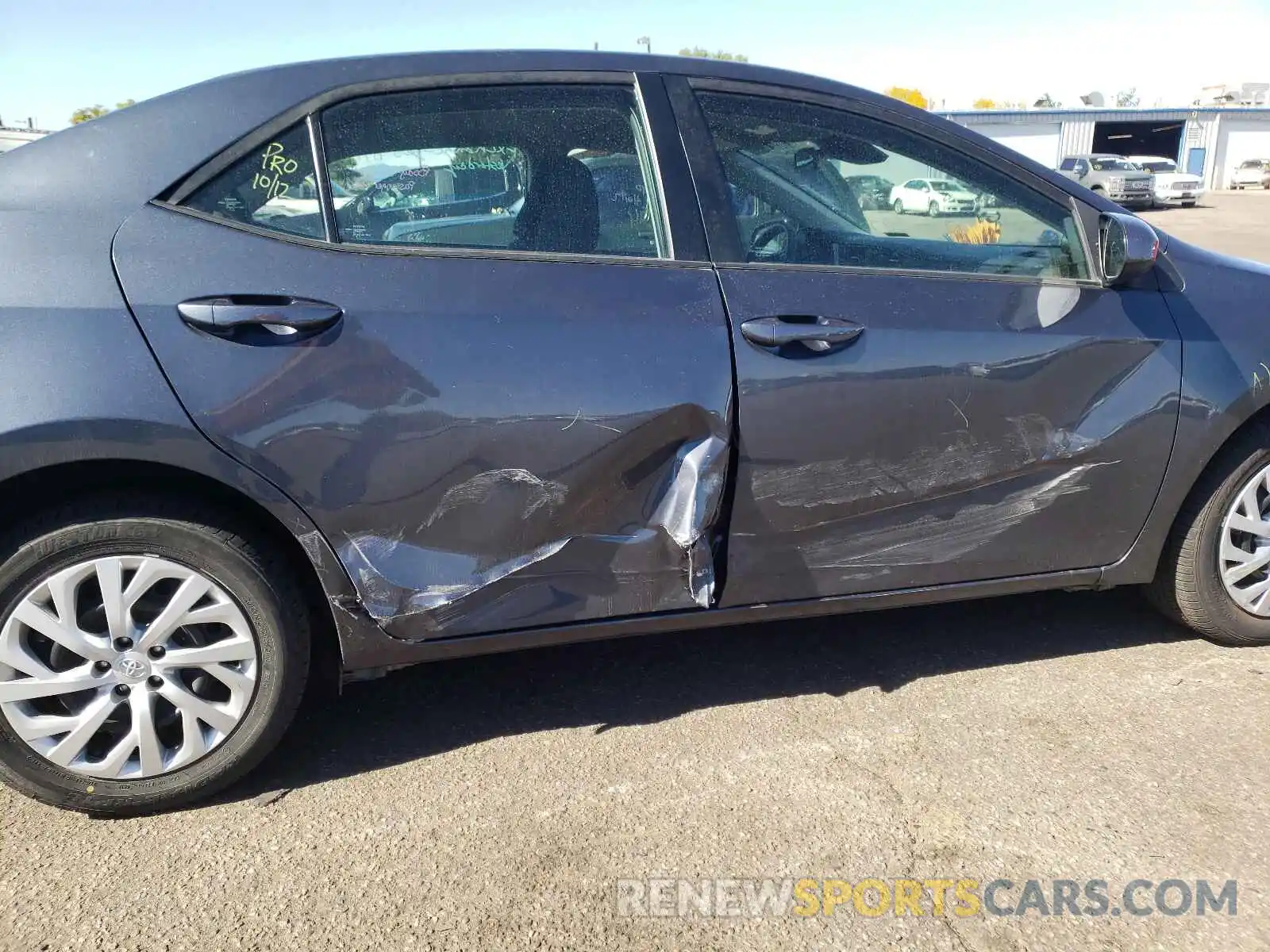 9 Photograph of a damaged car 5YFBURHE6KP885704 TOYOTA COROLLA 2019