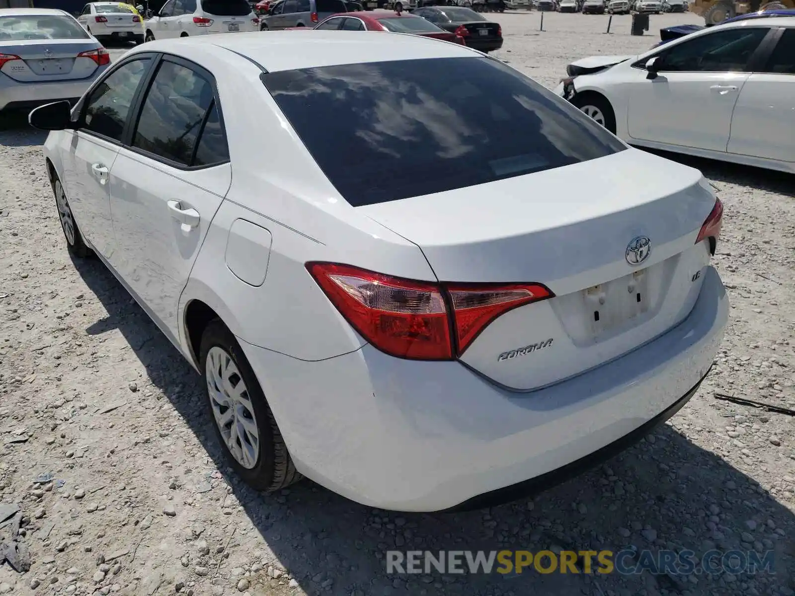 3 Photograph of a damaged car 5YFBURHE6KP885797 TOYOTA COROLLA 2019