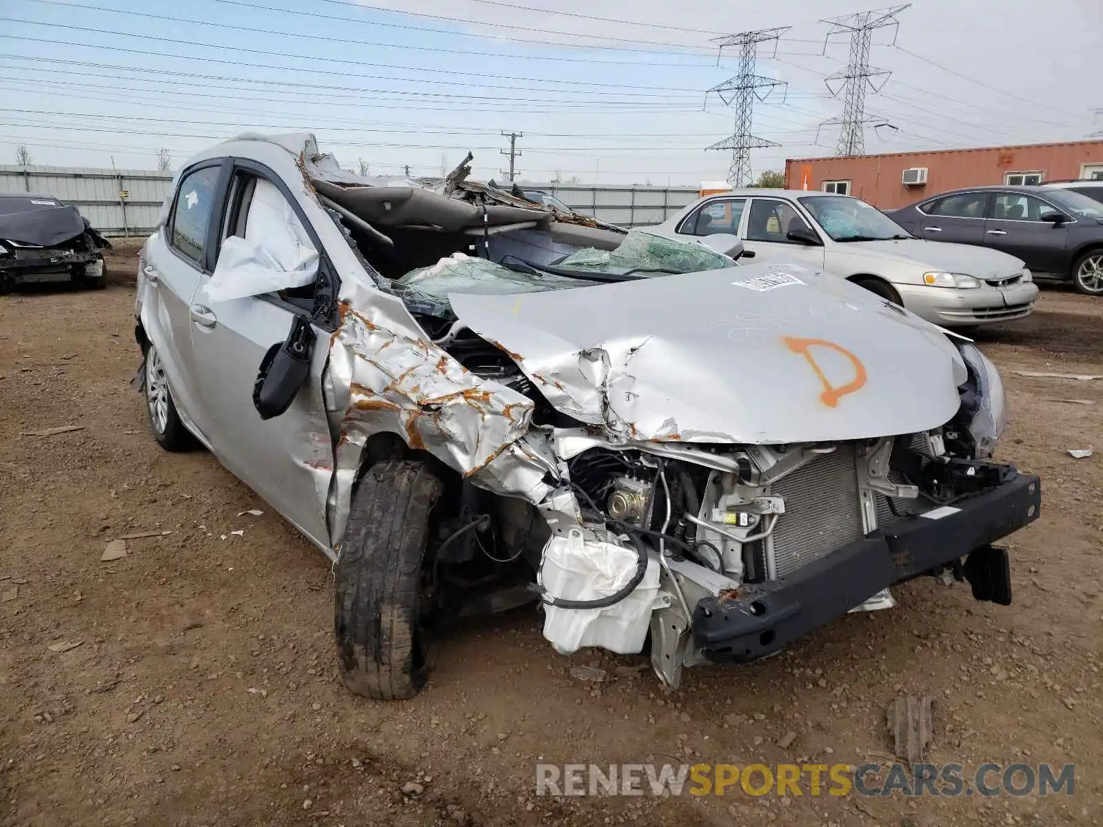 1 Photograph of a damaged car 5YFBURHE6KP885895 TOYOTA COROLLA 2019