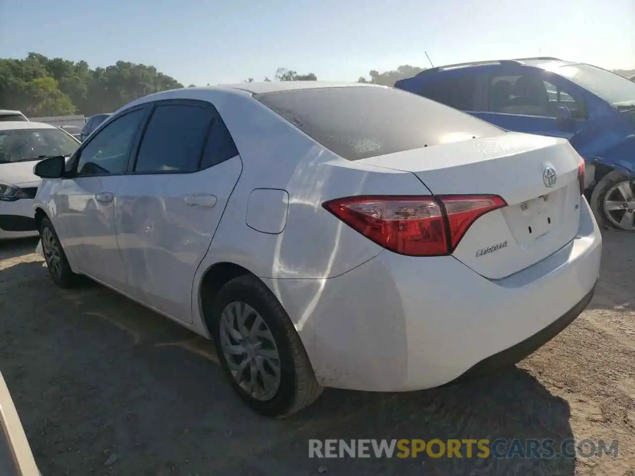 3 Photograph of a damaged car 5YFBURHE6KP886626 TOYOTA COROLLA 2019