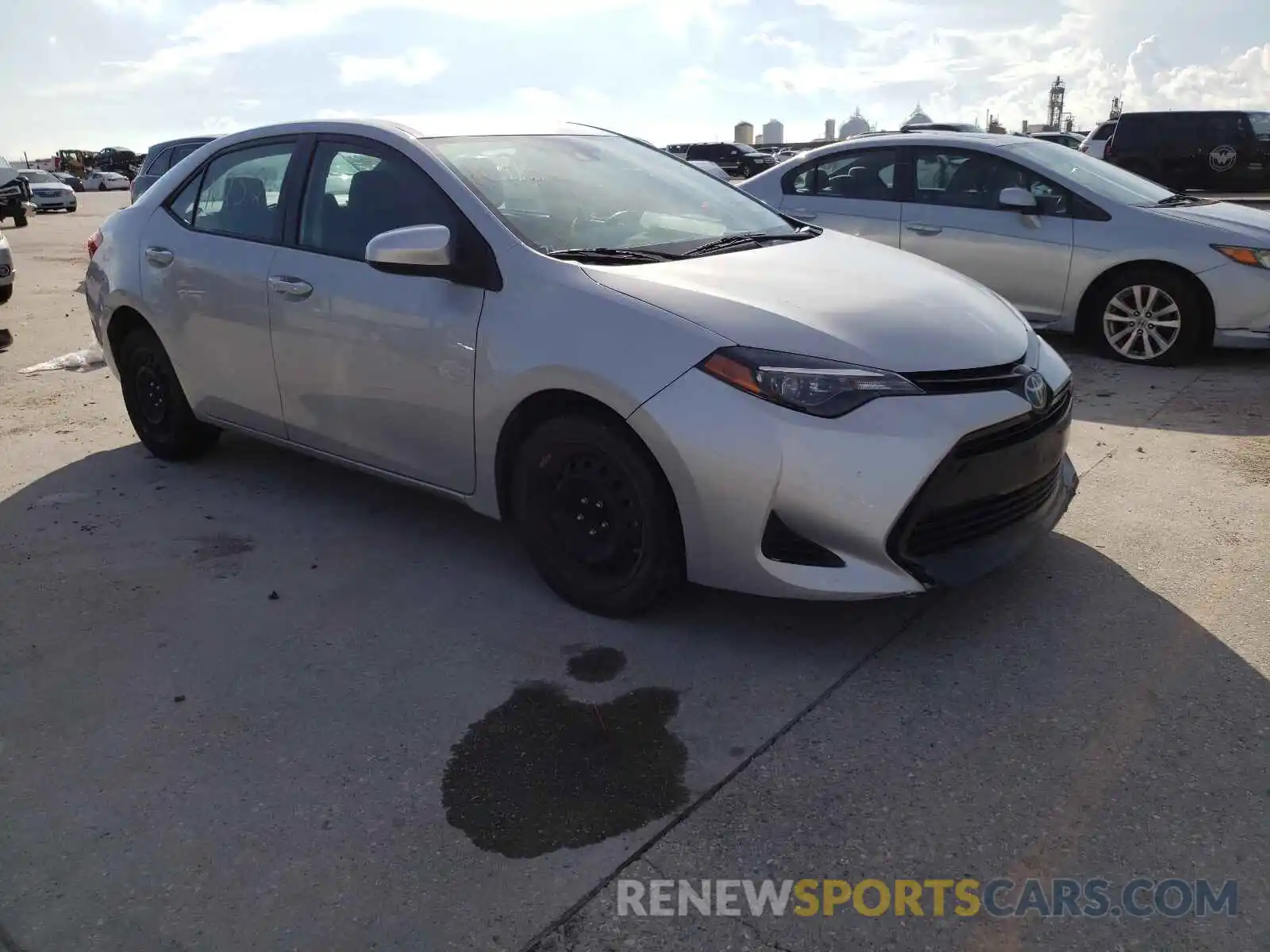 1 Photograph of a damaged car 5YFBURHE6KP887064 TOYOTA COROLLA 2019