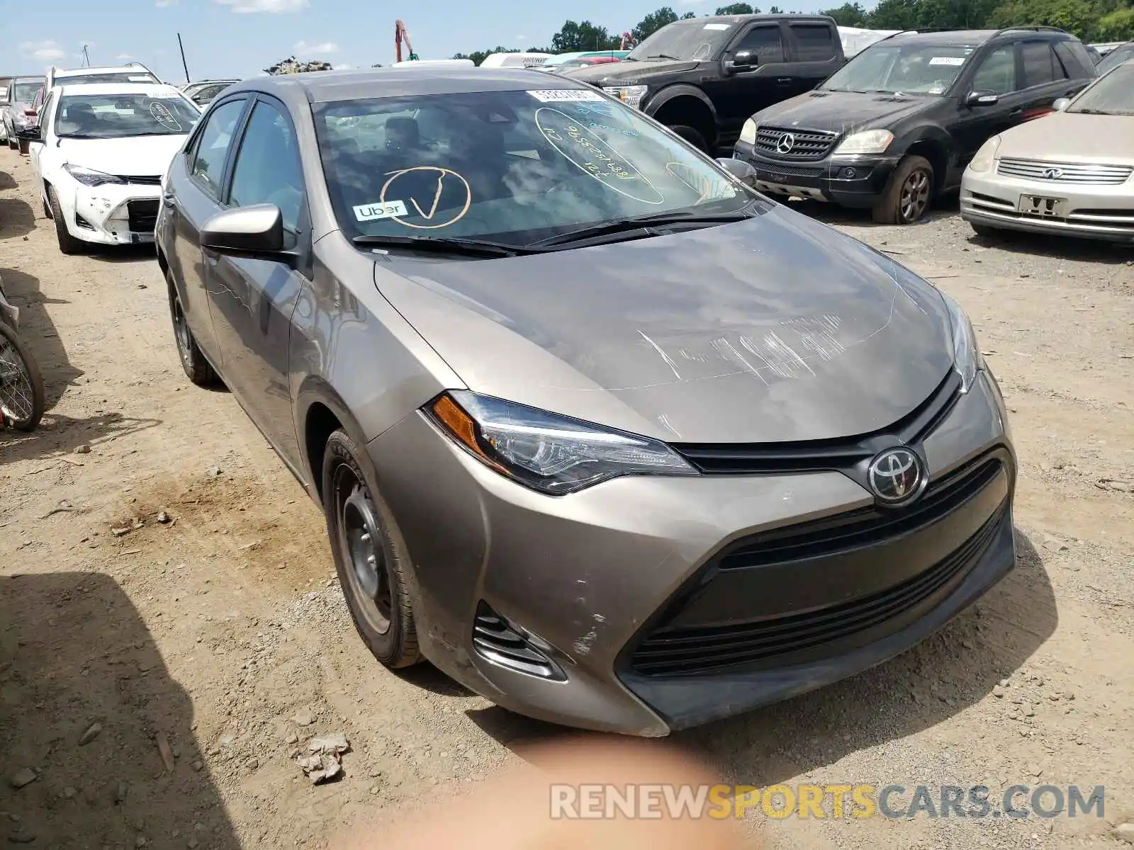 1 Photograph of a damaged car 5YFBURHE6KP887131 TOYOTA COROLLA 2019