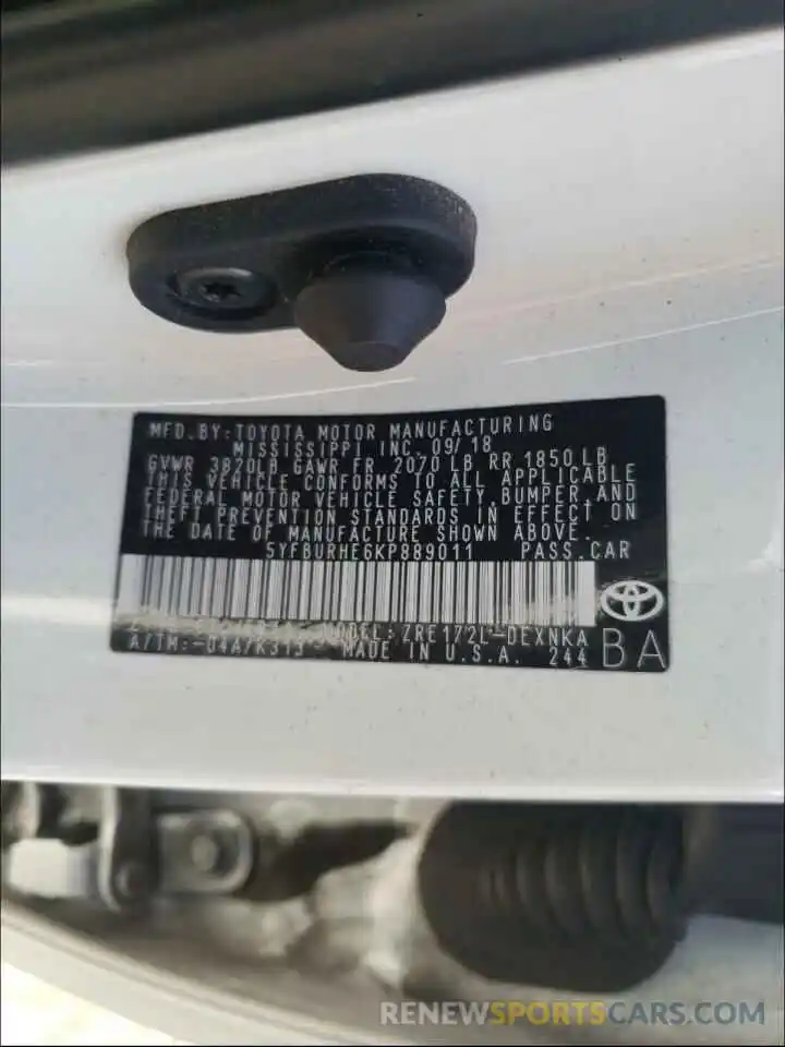 10 Photograph of a damaged car 5YFBURHE6KP889011 TOYOTA COROLLA 2019