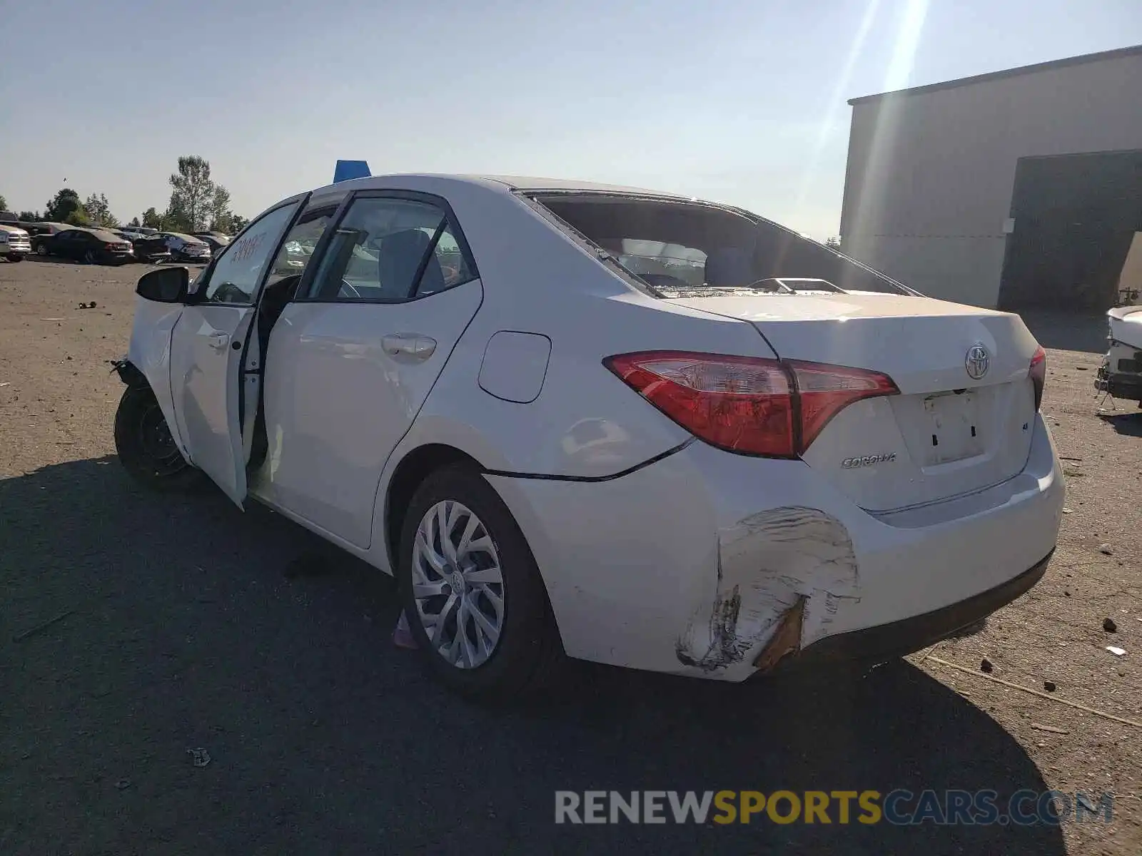 3 Photograph of a damaged car 5YFBURHE6KP889011 TOYOTA COROLLA 2019