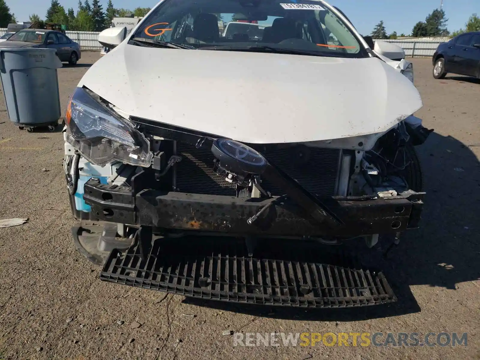 9 Photograph of a damaged car 5YFBURHE6KP889011 TOYOTA COROLLA 2019