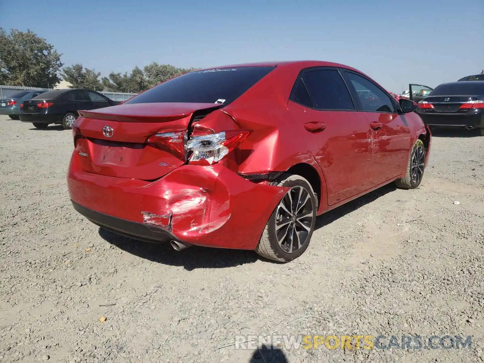 4 Photograph of a damaged car 5YFBURHE6KP889283 TOYOTA COROLLA 2019