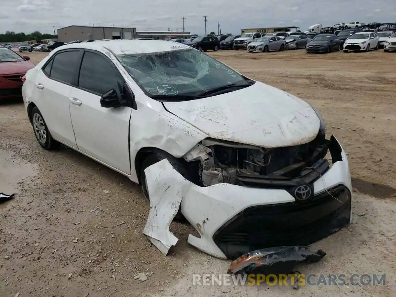 1 Photograph of a damaged car 5YFBURHE6KP889381 TOYOTA COROLLA 2019