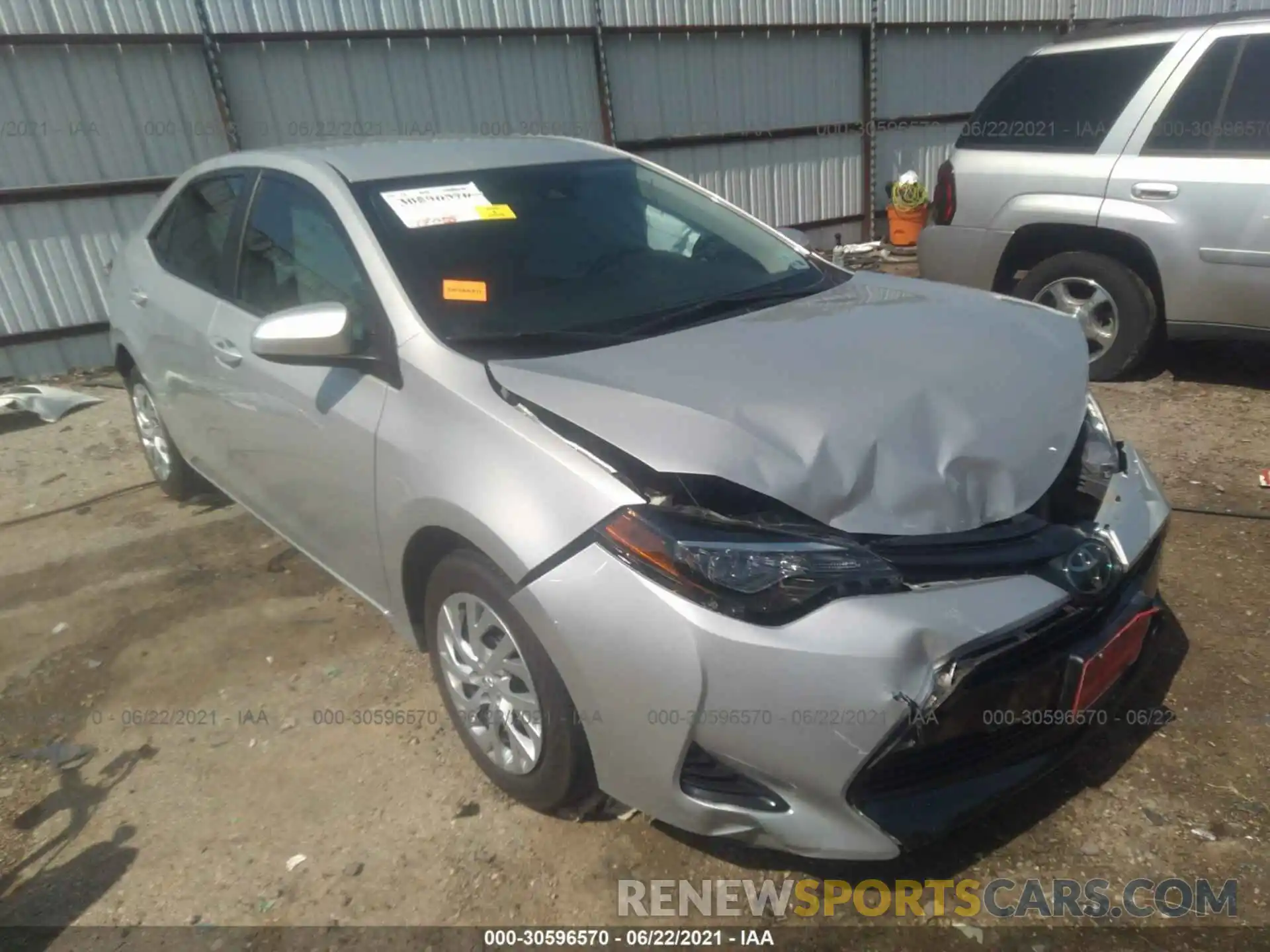 1 Photograph of a damaged car 5YFBURHE6KP889588 TOYOTA COROLLA 2019