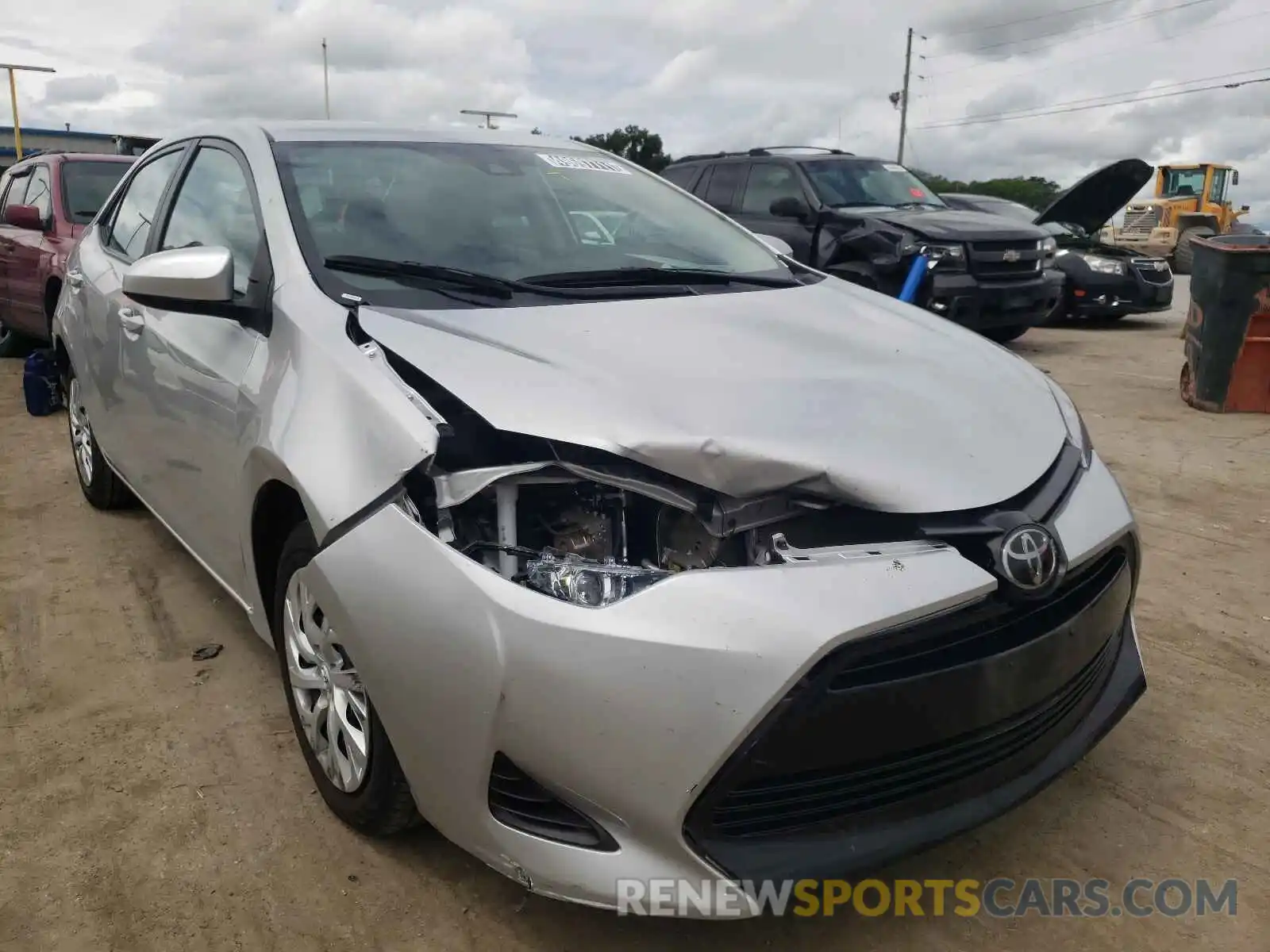 1 Photograph of a damaged car 5YFBURHE6KP889879 TOYOTA COROLLA 2019