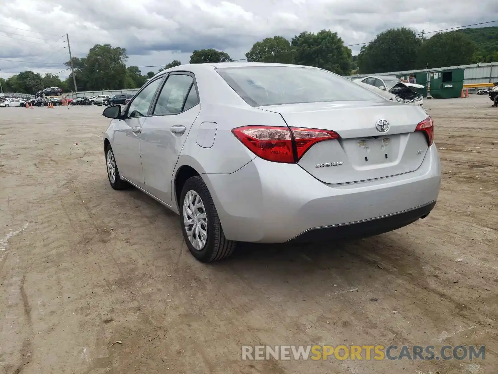 3 Photograph of a damaged car 5YFBURHE6KP889879 TOYOTA COROLLA 2019