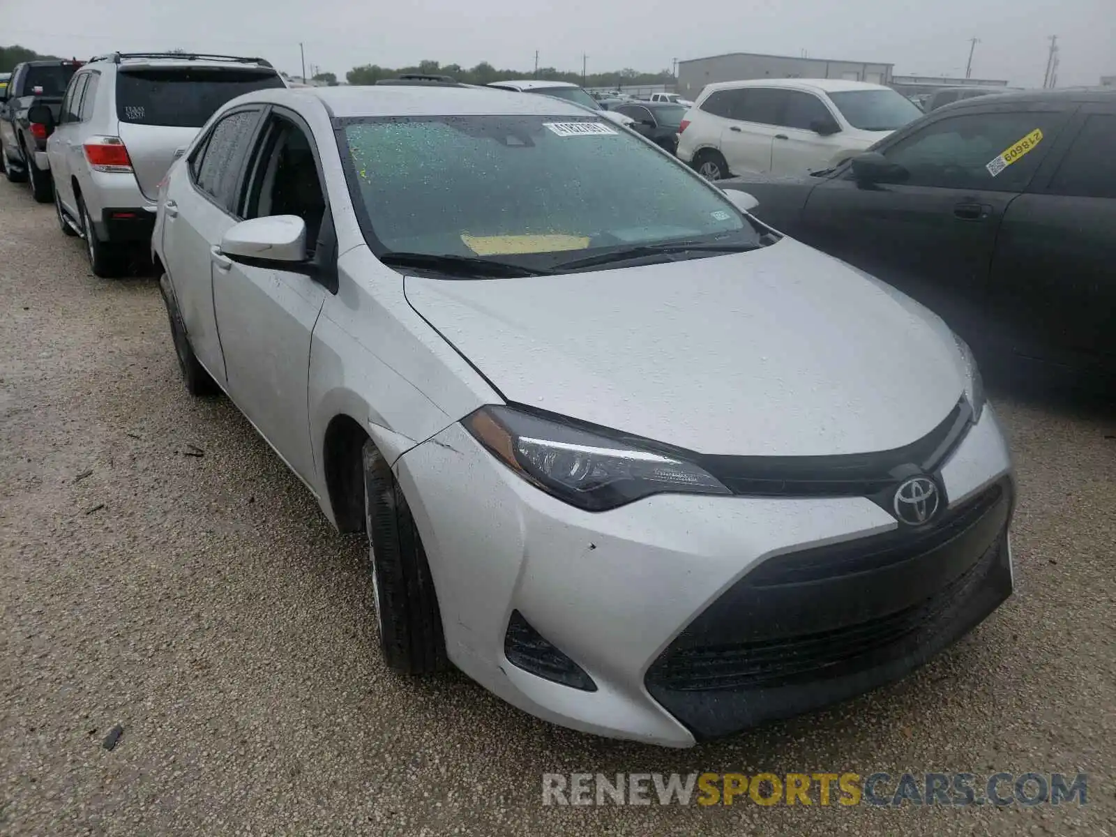 1 Photograph of a damaged car 5YFBURHE6KP890725 TOYOTA COROLLA 2019