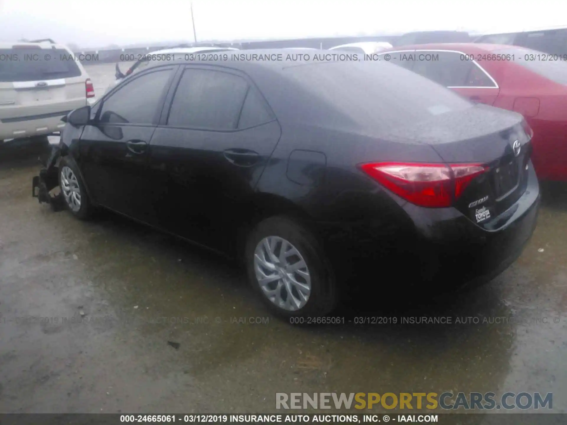 3 Photograph of a damaged car 5YFBURHE6KP891485 TOYOTA COROLLA 2019