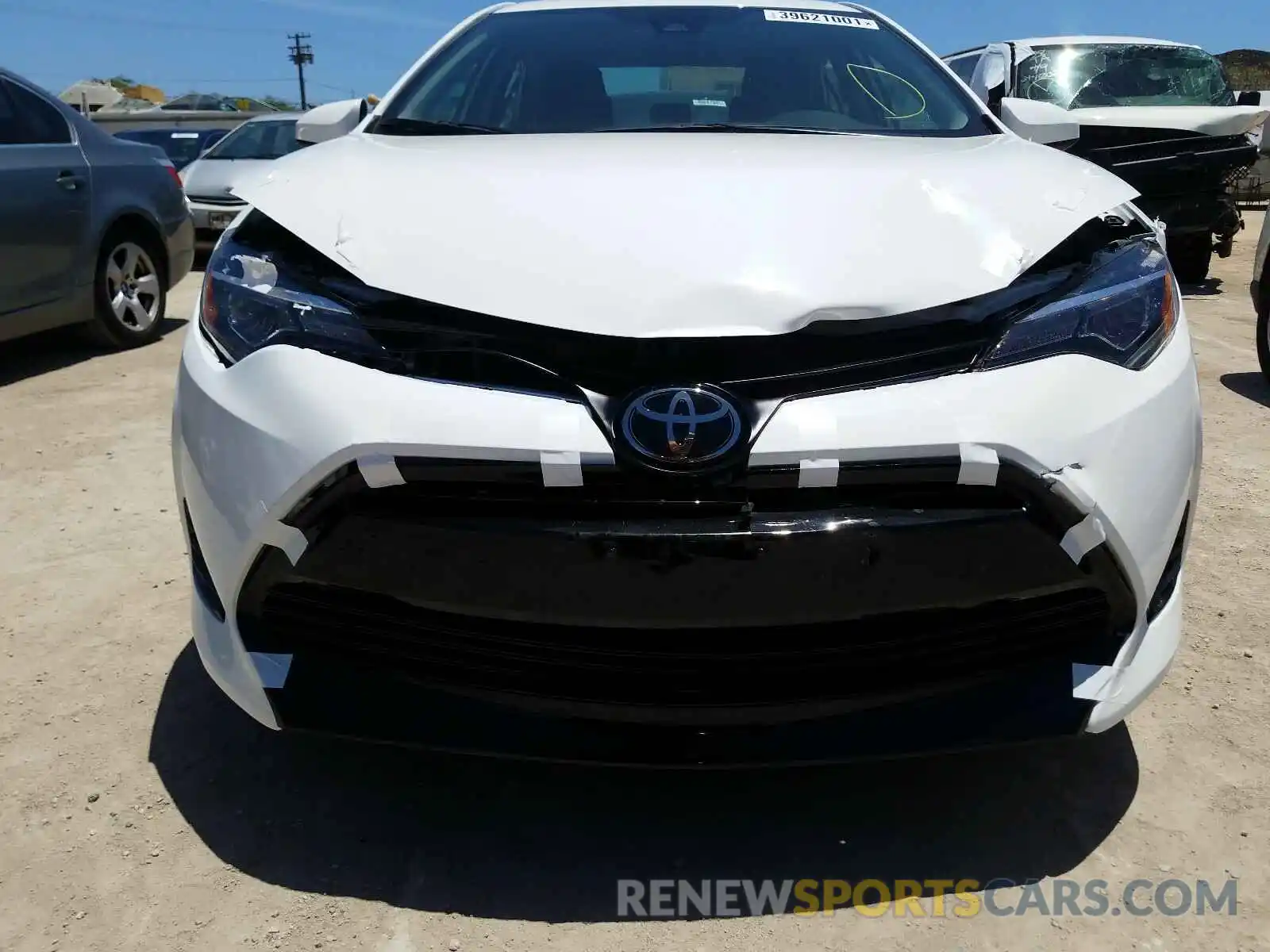 9 Photograph of a damaged car 5YFBURHE6KP893026 TOYOTA COROLLA 2019