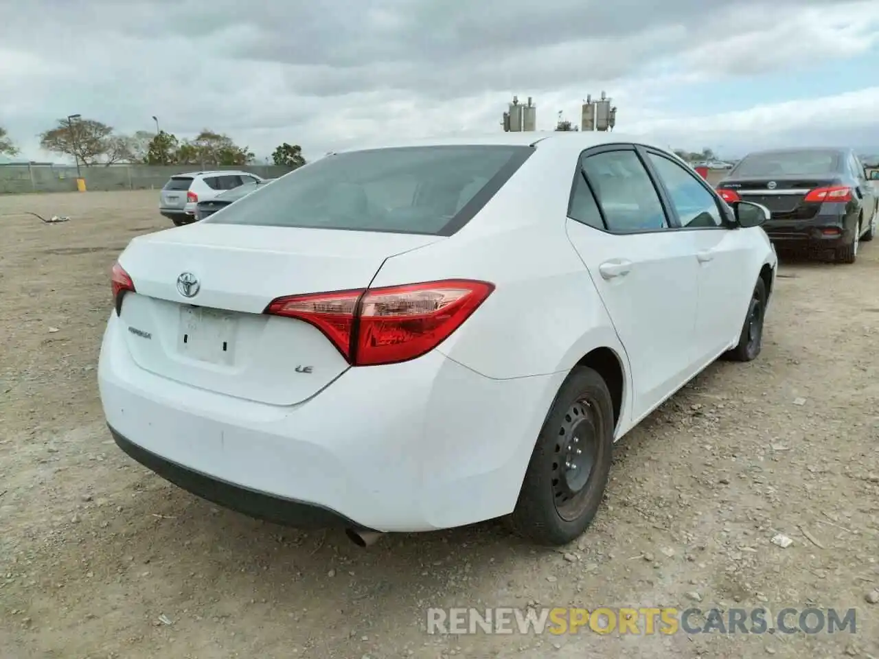 4 Photograph of a damaged car 5YFBURHE6KP893107 TOYOTA COROLLA 2019