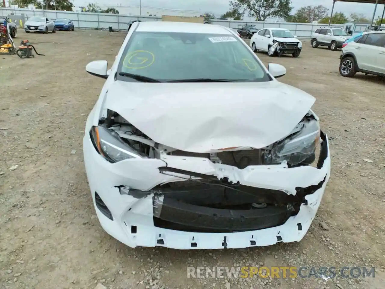 9 Photograph of a damaged car 5YFBURHE6KP893107 TOYOTA COROLLA 2019