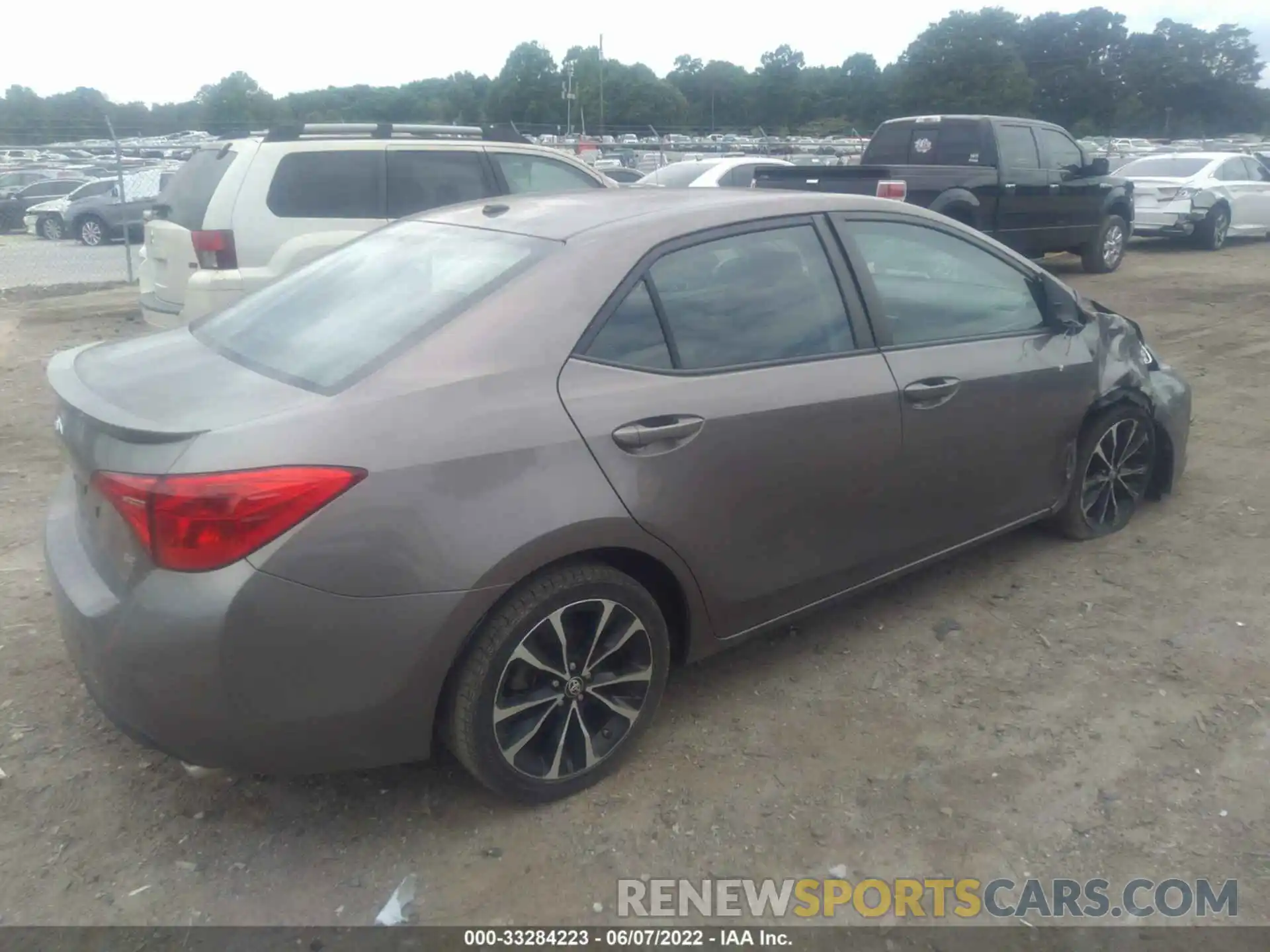 4 Photograph of a damaged car 5YFBURHE6KP893740 TOYOTA COROLLA 2019