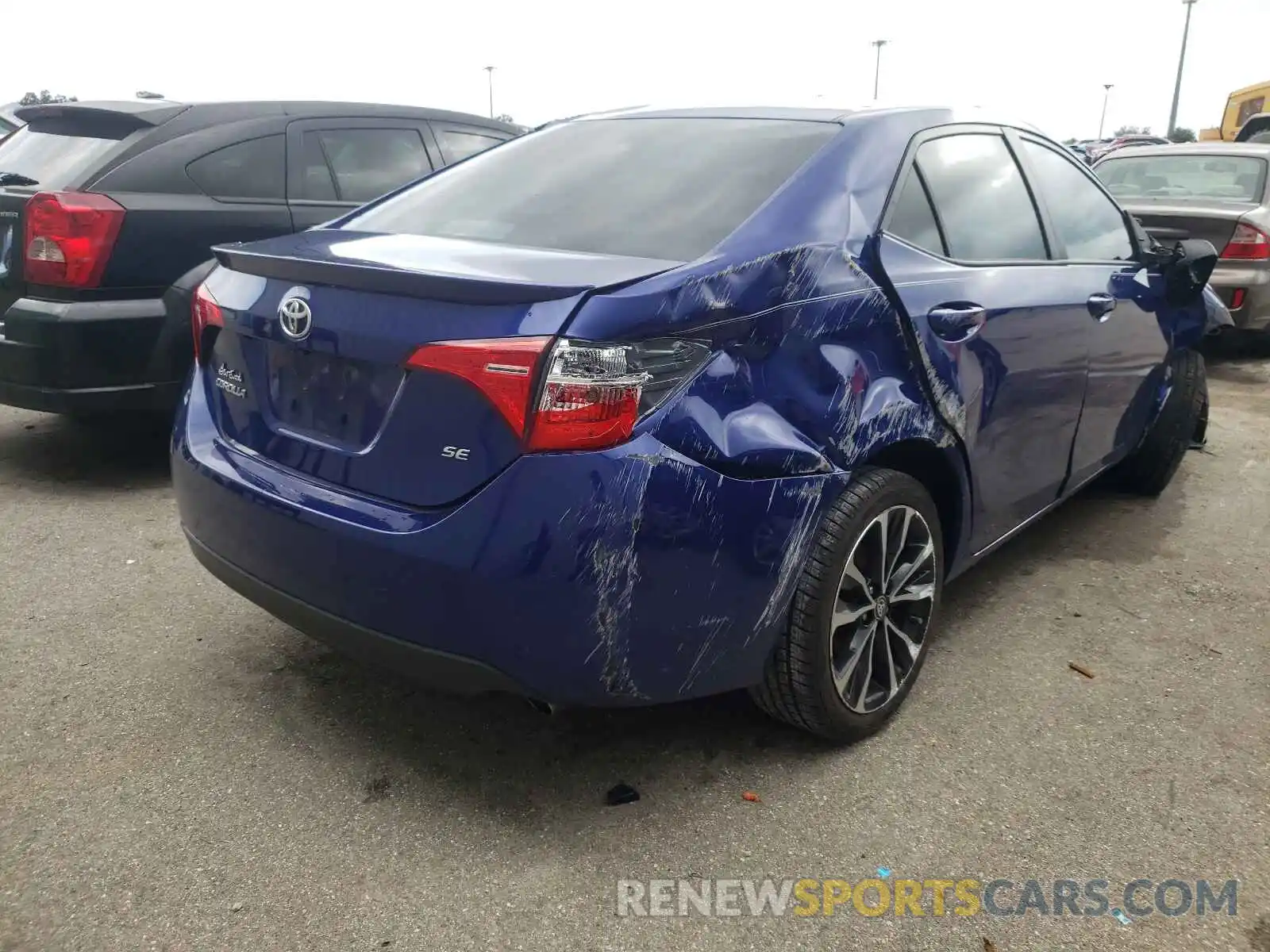 4 Photograph of a damaged car 5YFBURHE6KP894984 TOYOTA COROLLA 2019