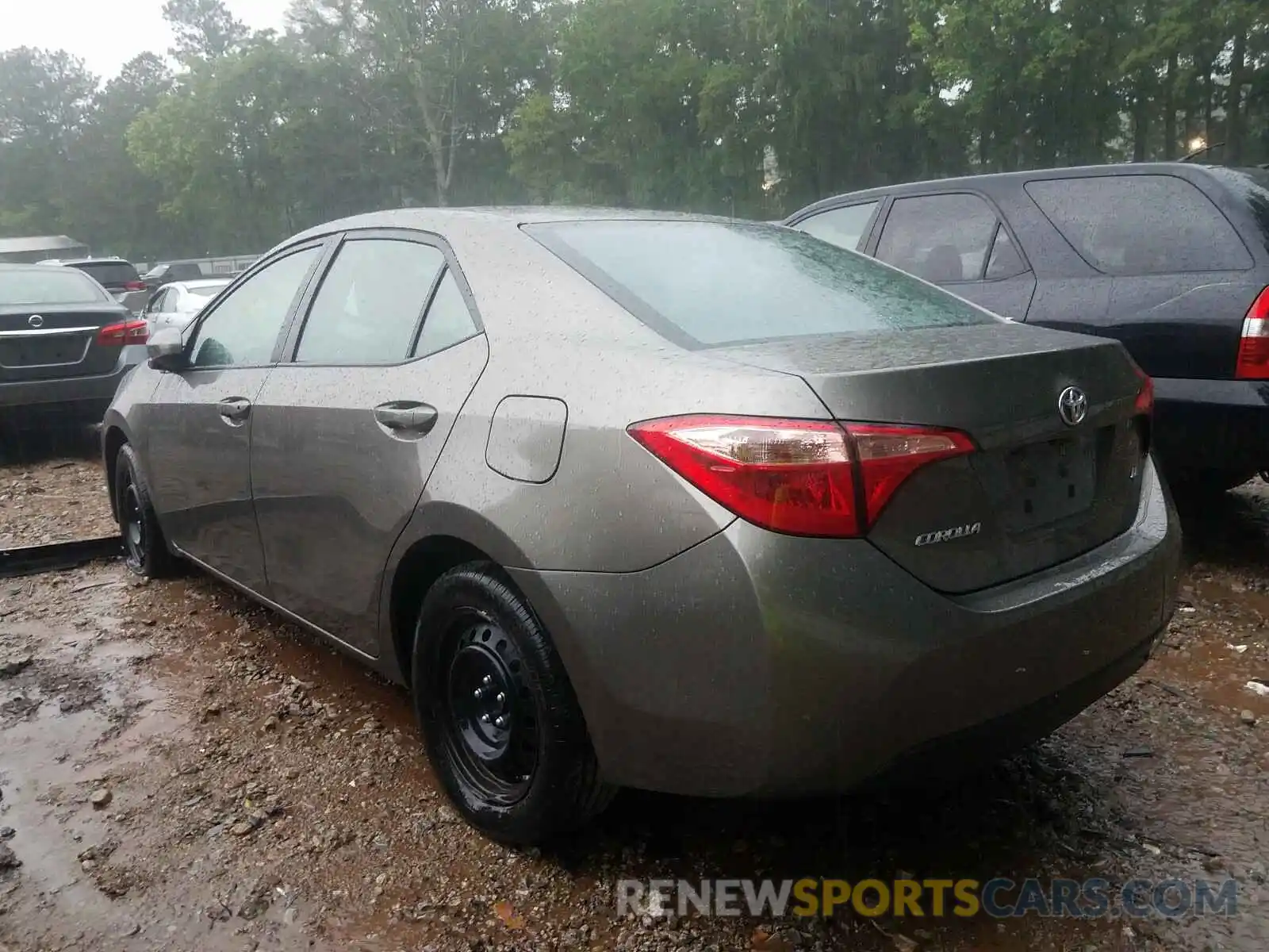 3 Photograph of a damaged car 5YFBURHE6KP895021 TOYOTA COROLLA 2019