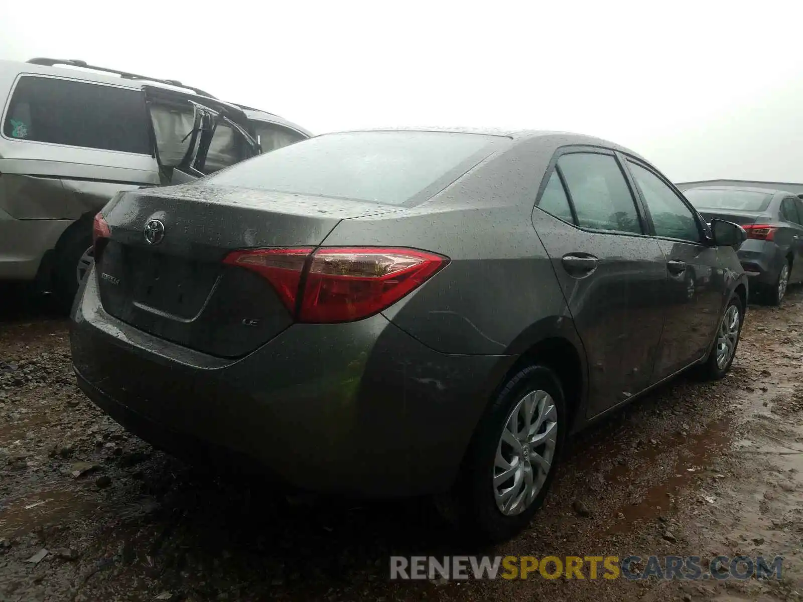 4 Photograph of a damaged car 5YFBURHE6KP895021 TOYOTA COROLLA 2019