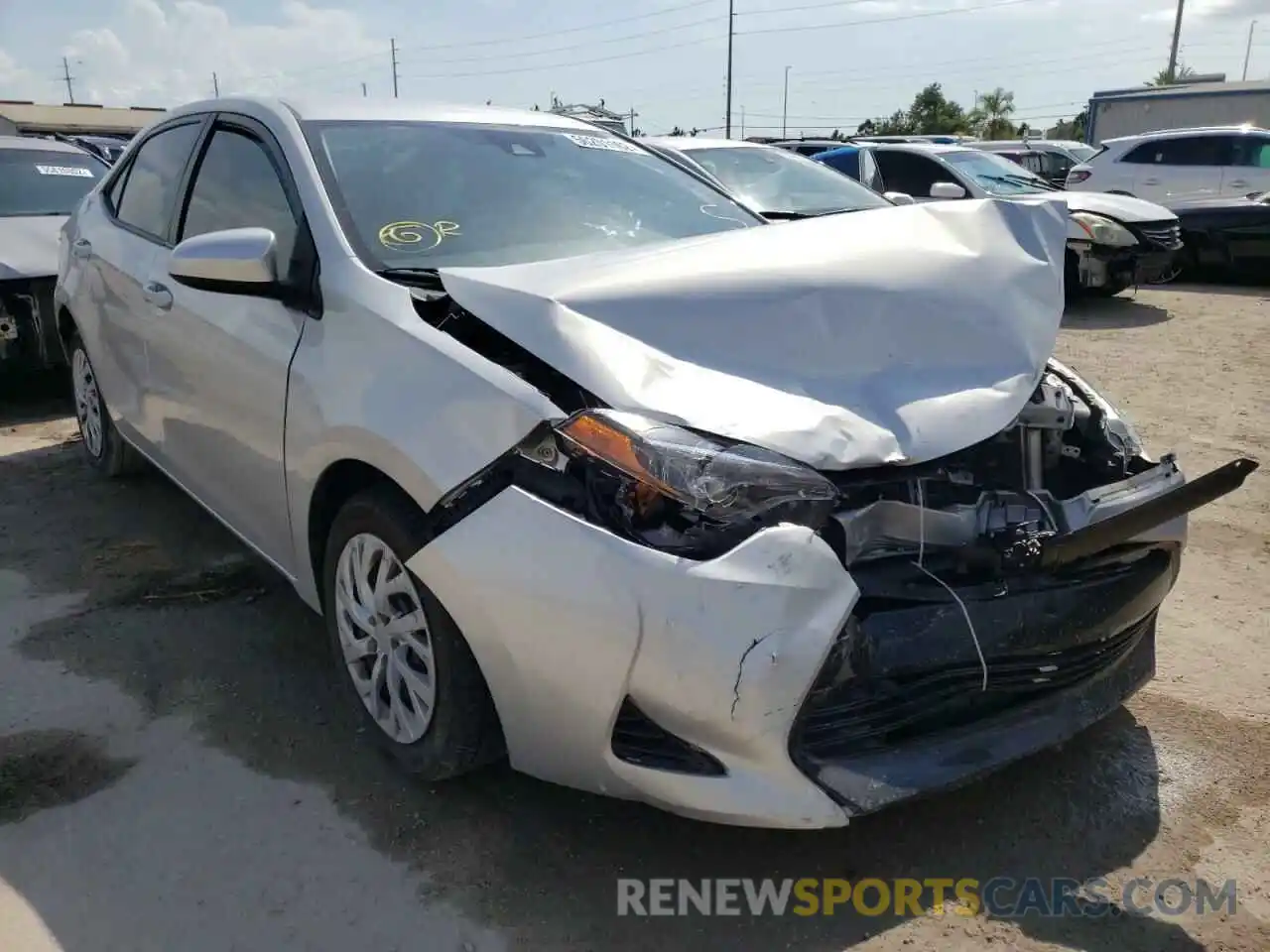 1 Photograph of a damaged car 5YFBURHE6KP895648 TOYOTA COROLLA 2019