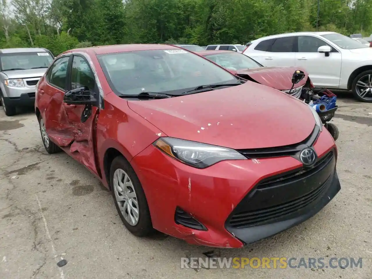 1 Photograph of a damaged car 5YFBURHE6KP895827 TOYOTA COROLLA 2019