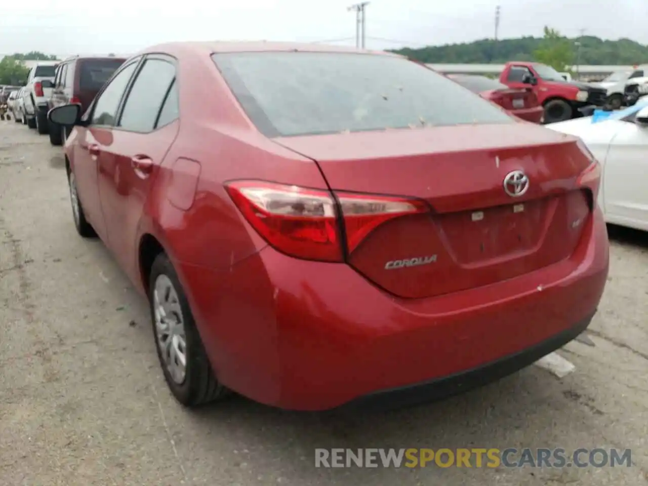 3 Photograph of a damaged car 5YFBURHE6KP895827 TOYOTA COROLLA 2019