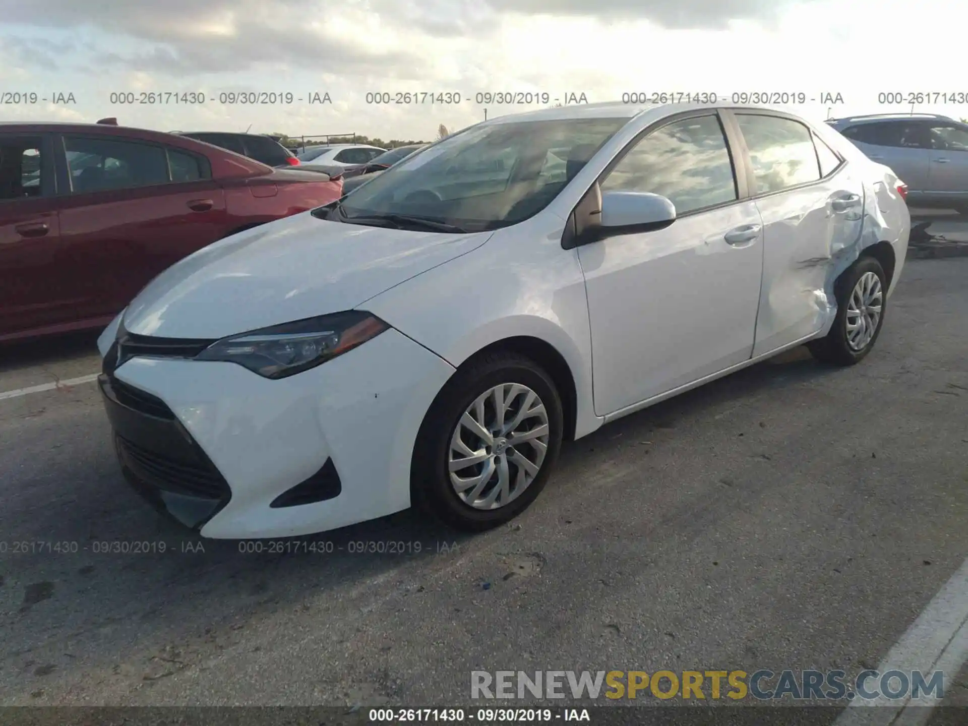 2 Photograph of a damaged car 5YFBURHE6KP895942 TOYOTA COROLLA 2019