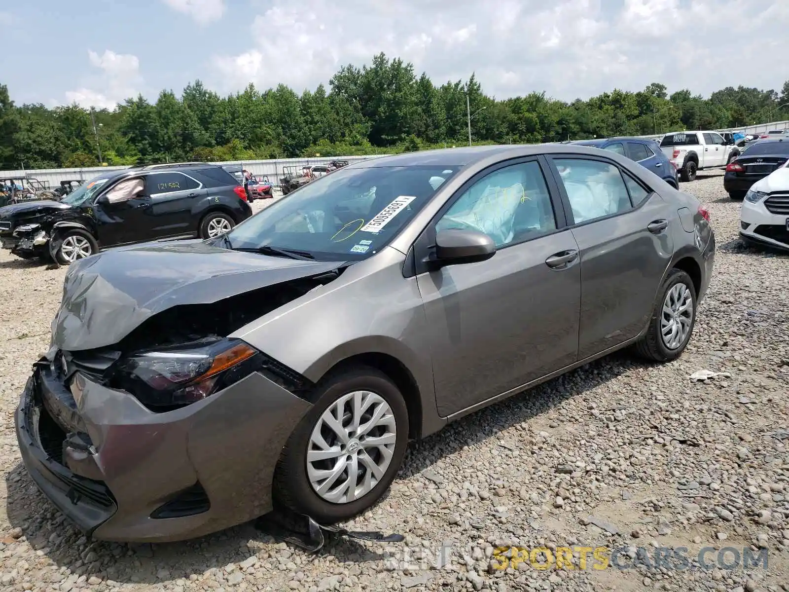 2 Photograph of a damaged car 5YFBURHE6KP896122 TOYOTA COROLLA 2019