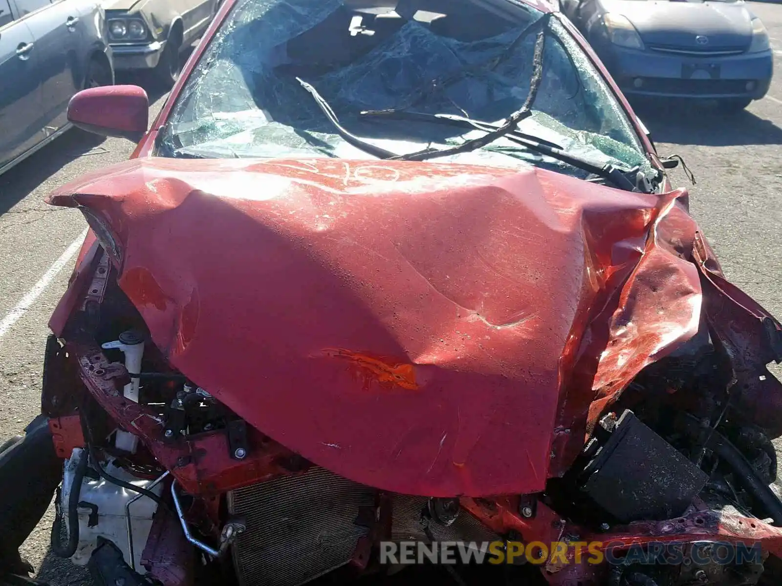 7 Photograph of a damaged car 5YFBURHE6KP897352 TOYOTA COROLLA 2019