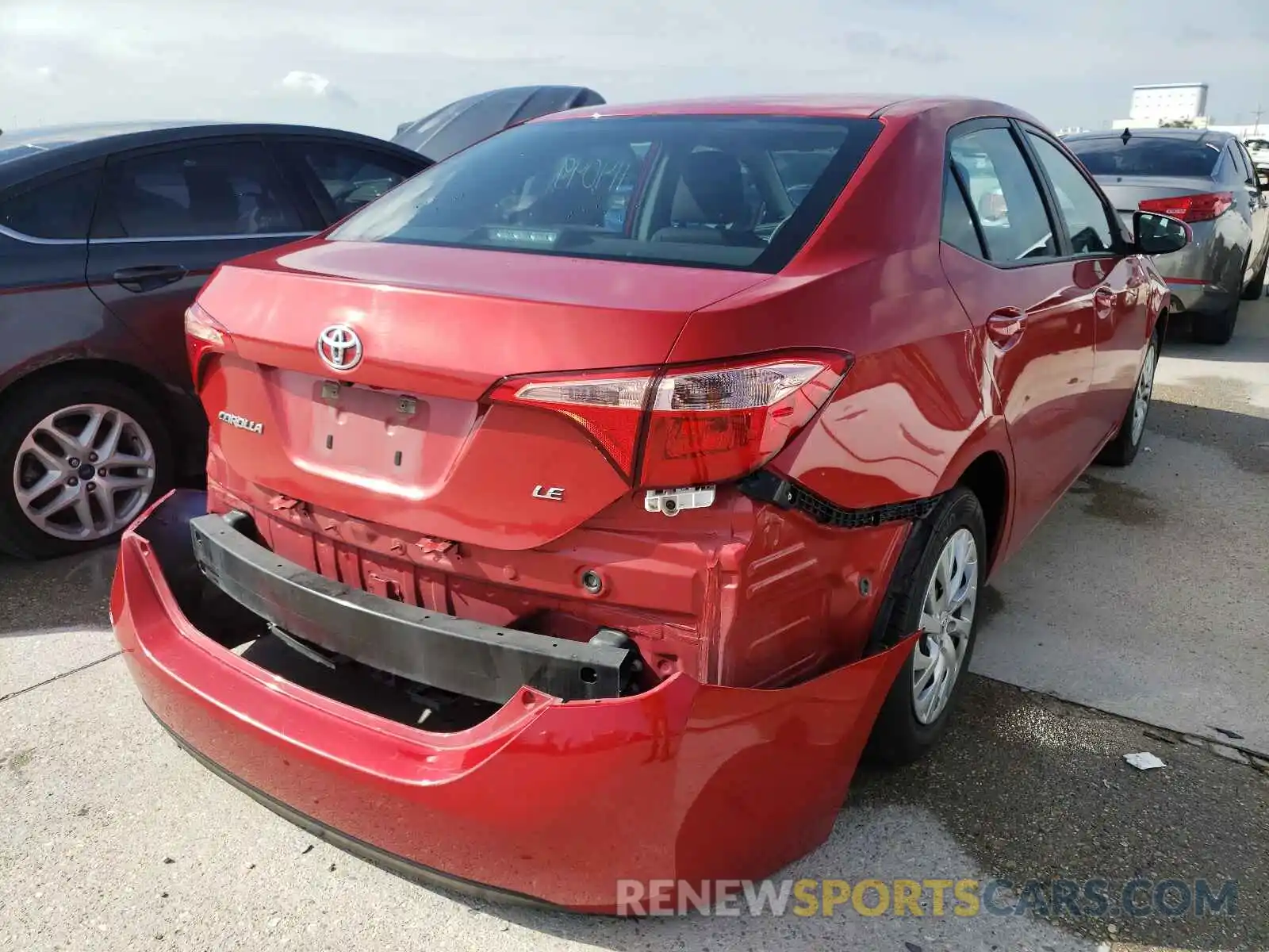 4 Photograph of a damaged car 5YFBURHE6KP897917 TOYOTA COROLLA 2019