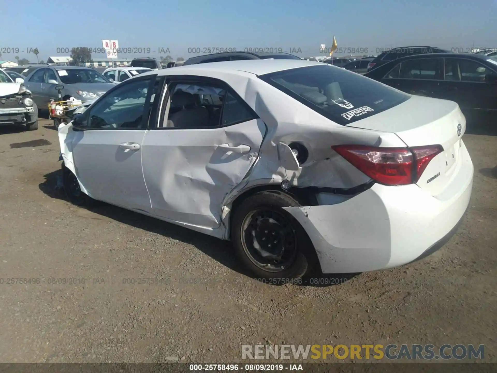 3 Photograph of a damaged car 5YFBURHE6KP898145 TOYOTA COROLLA 2019