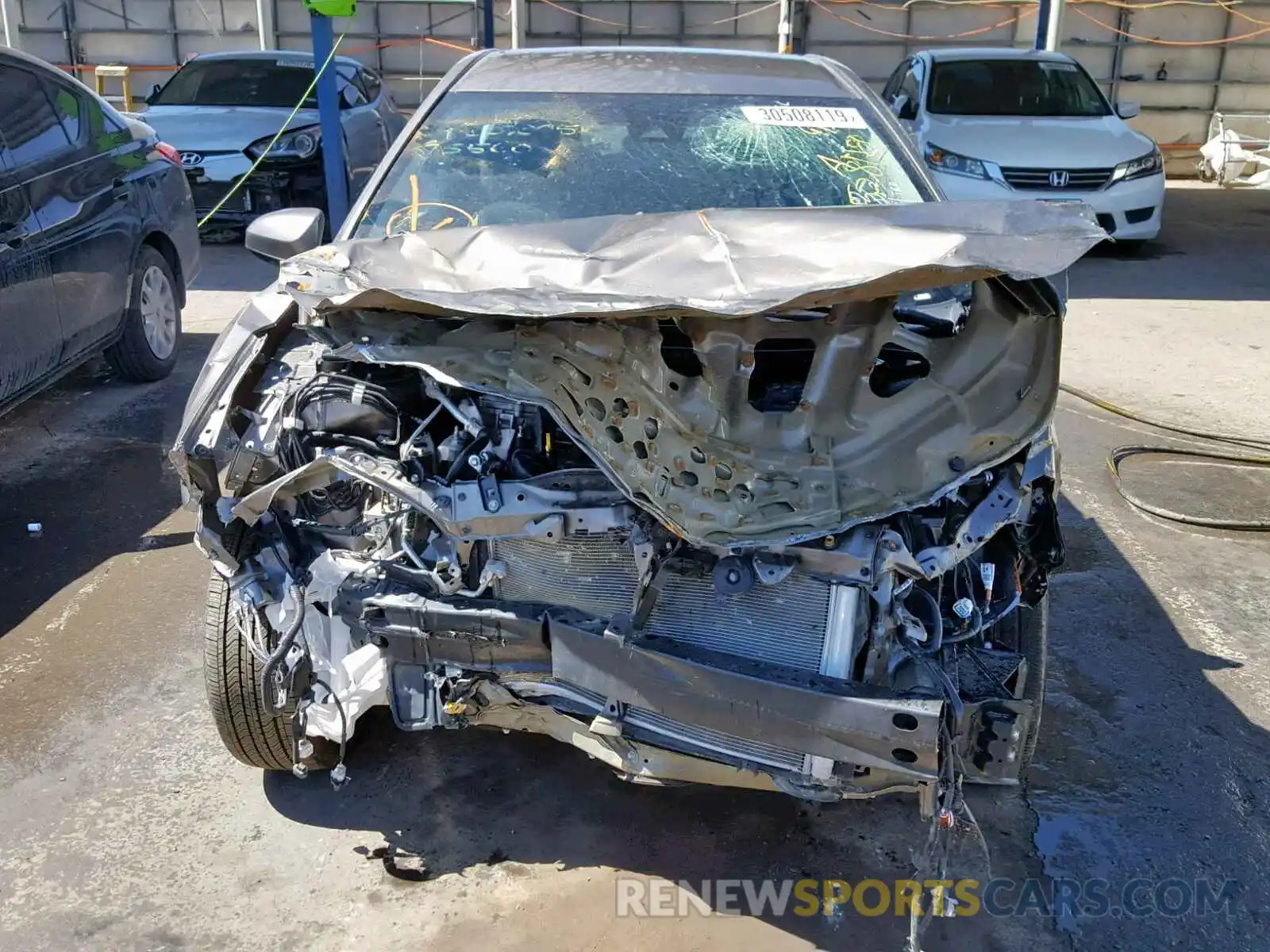 10 Photograph of a damaged car 5YFBURHE6KP898307 TOYOTA COROLLA 2019