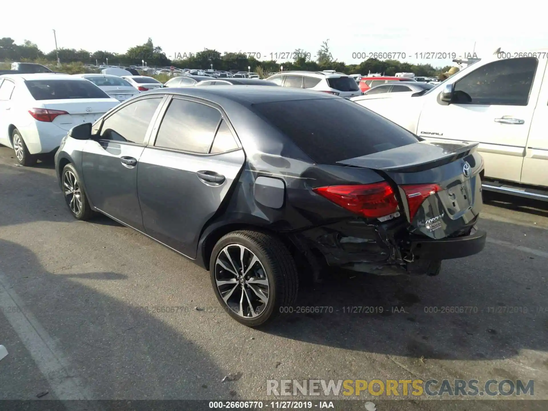 3 Photograph of a damaged car 5YFBURHE6KP898565 TOYOTA COROLLA 2019